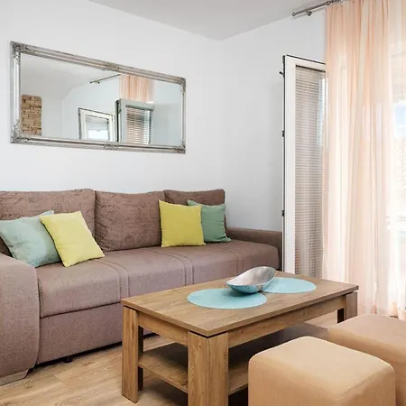 A4 A By Interhome * Vodice