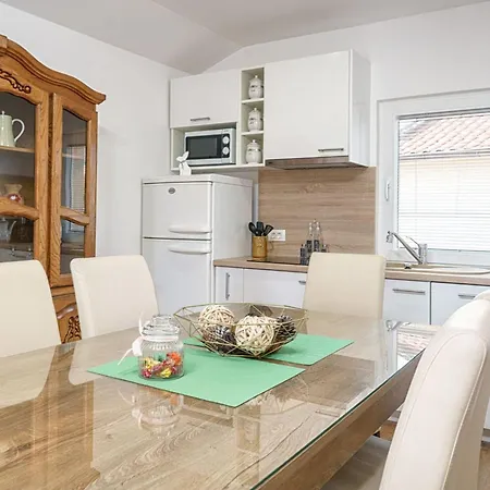 A4 A By Interhome Apartment